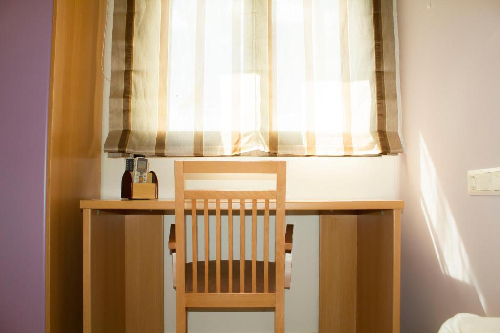 Hotel Restaurante Caracho Corella Chambre photo