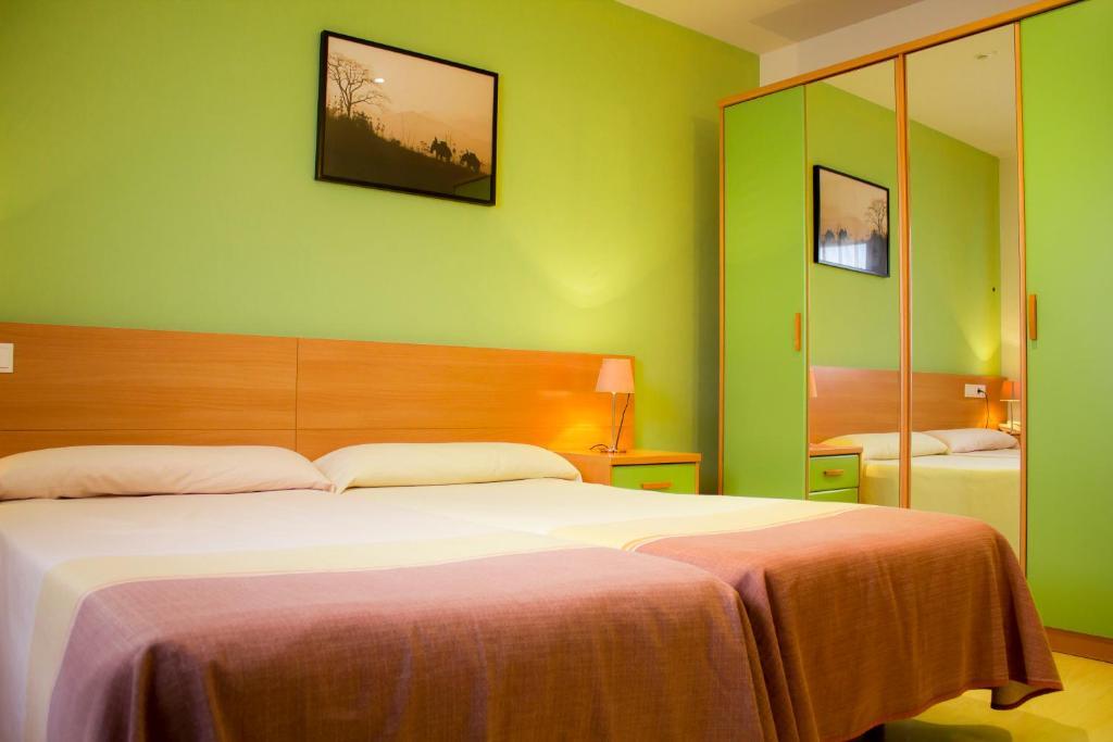 Hotel Restaurante Caracho Corella Chambre photo