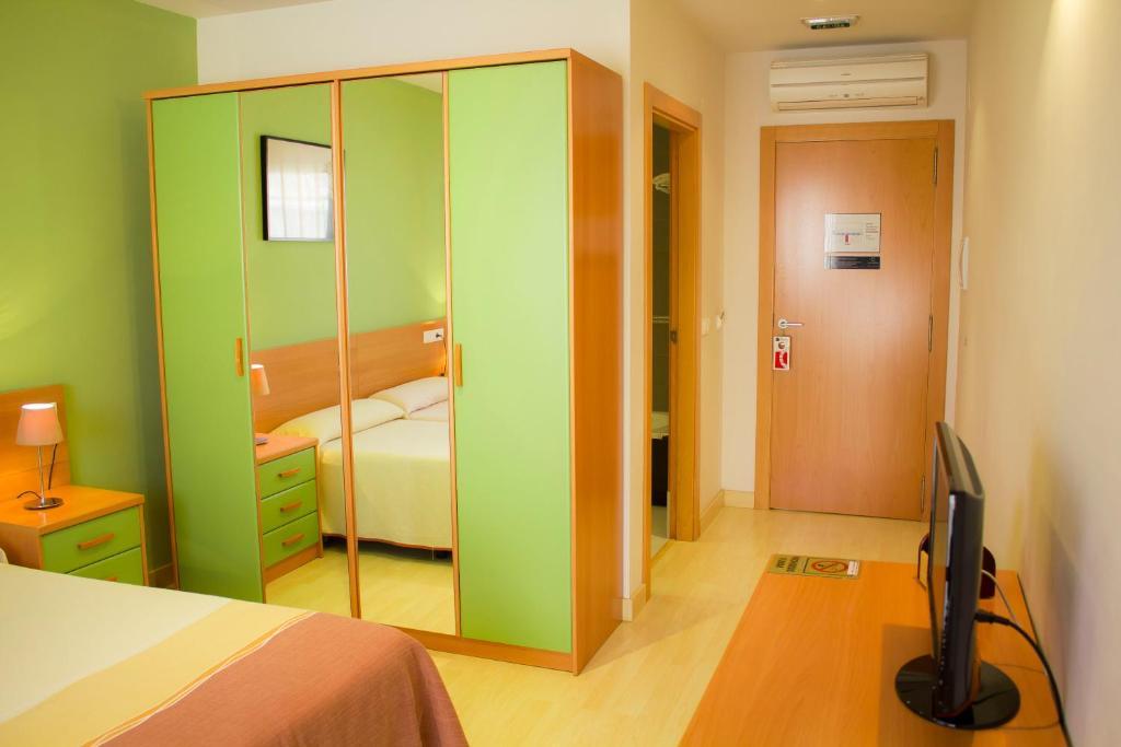 Hotel Restaurante Caracho Corella Chambre photo