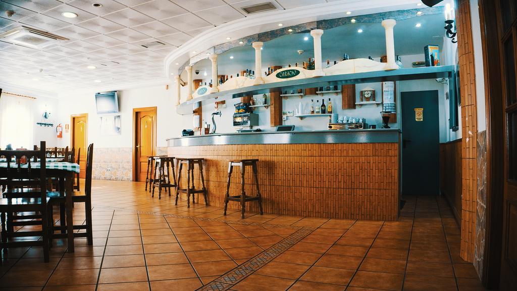 Hotel Restaurante Caracho Corella Extérieur photo