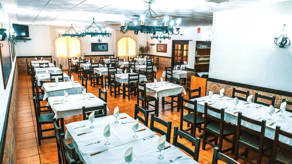 Hotel Restaurante Caracho Corella Extérieur photo