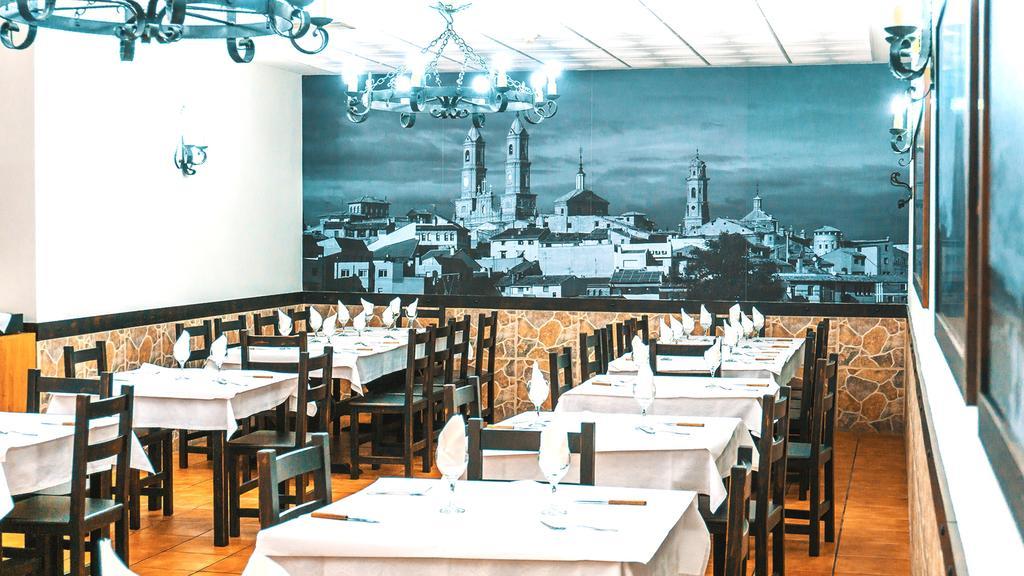 Hotel Restaurante Caracho Corella Extérieur photo